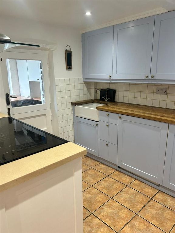 Property photo 3 of 22 3.Jpg