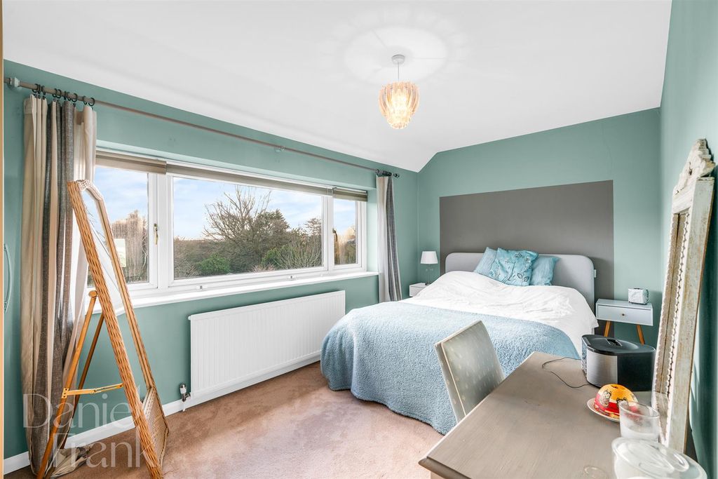 Additional image 34 of 5 bed detached house for saleTycehurst Hill, Loughton IG10