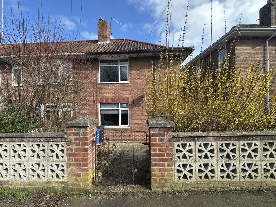 Property photo 2 of 14