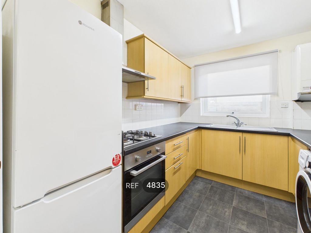 Property photo 2 of 16 Kitchen