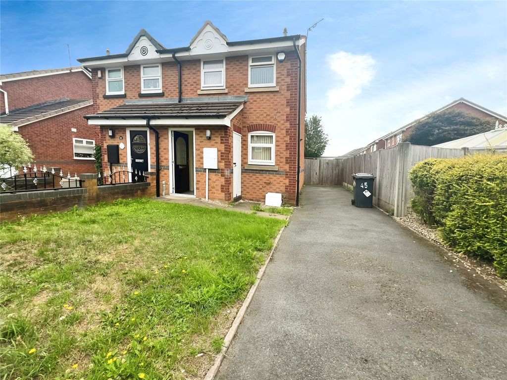 Property photo 1 of 10 Front