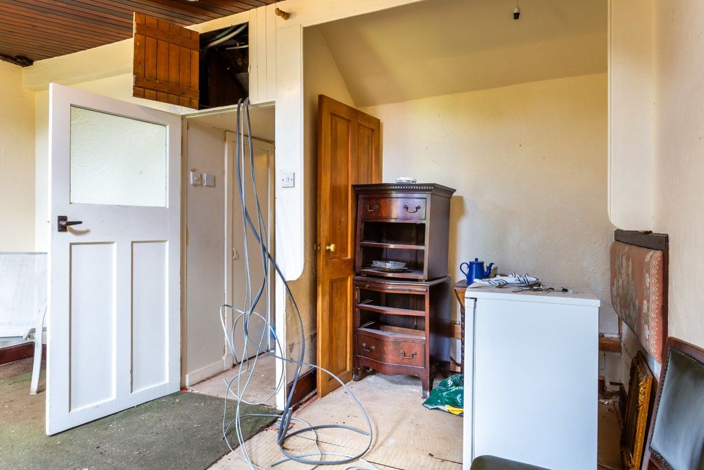 Additional image 10 of Studio for sale1 Prospect Hill Cottages, Clauchlands, Lamlash, Isle Of Arran, North Ayrshire KA27