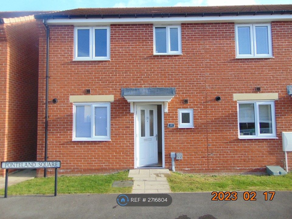 Property photo 2 of 25 Front View Of House