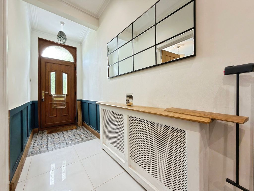 Property photo 3 of 30