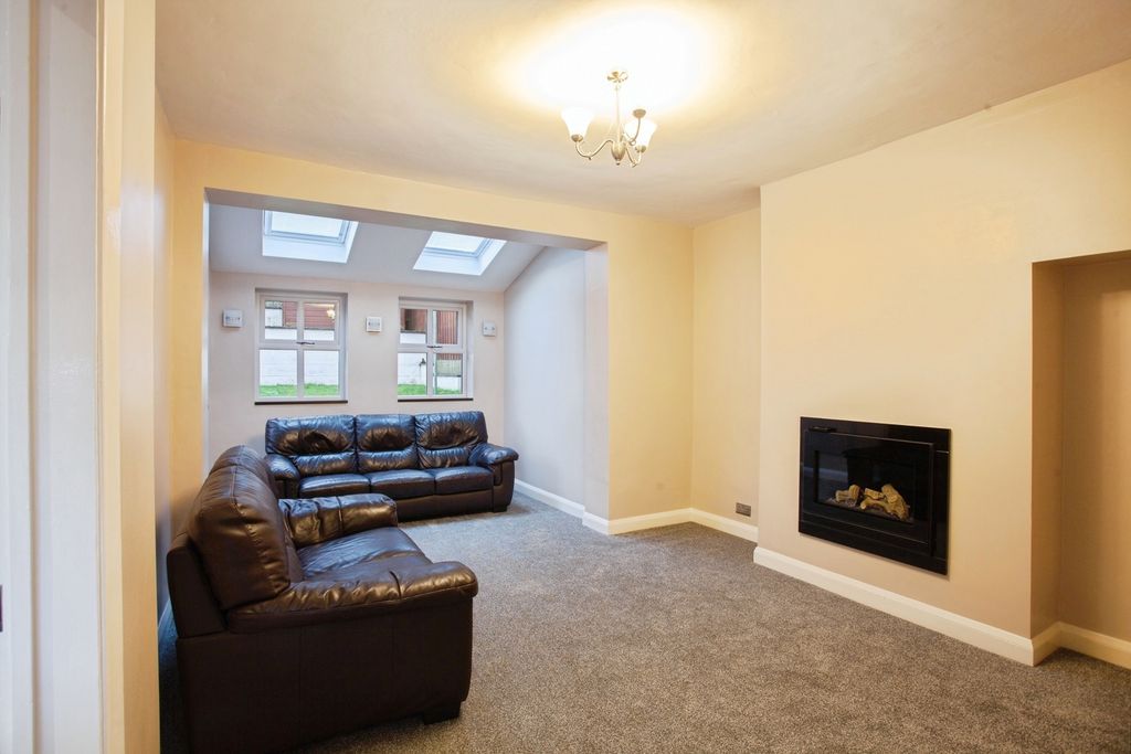 Property photo 3 of 13 Internal