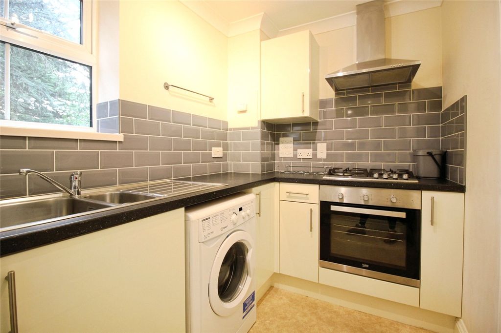 Property photo 3 of 12 Picture No. 47