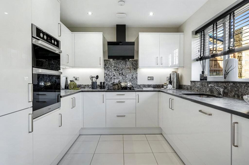 Property photo 3 of 19 Picture No. 08