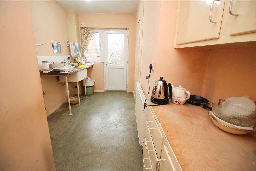 Property photo 2 of 13 Img_8664.Jpg