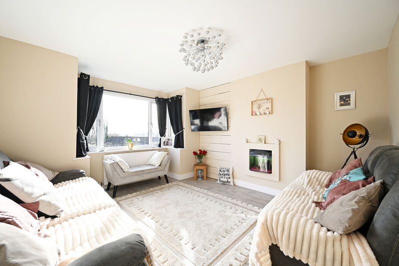 Property photo 3 of 30 Living Room