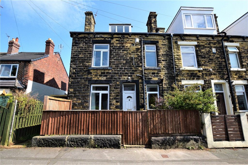 Property photo 1 of 8 Picture No. 12