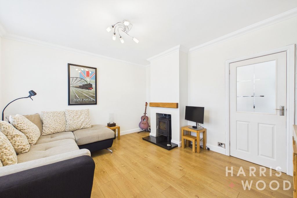 Property photo 3 of 27 5588783