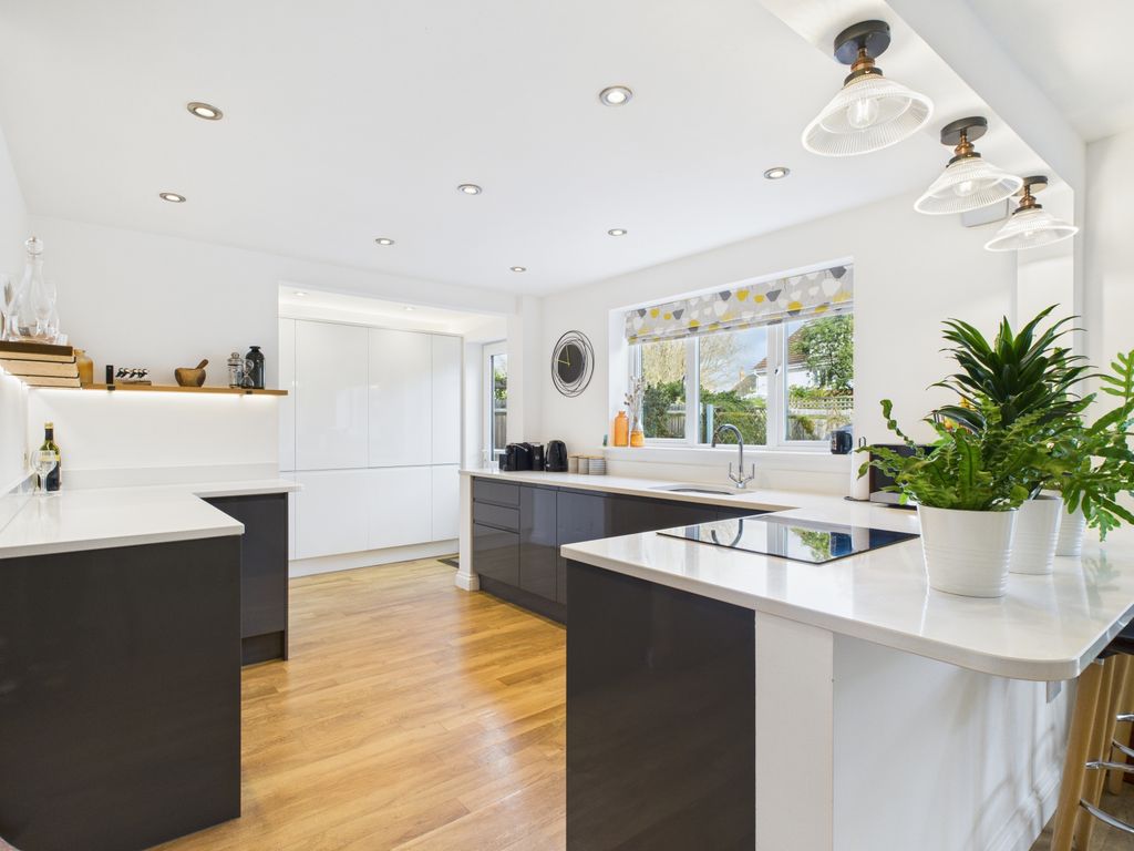 Property photo 3 of 15 Gallery