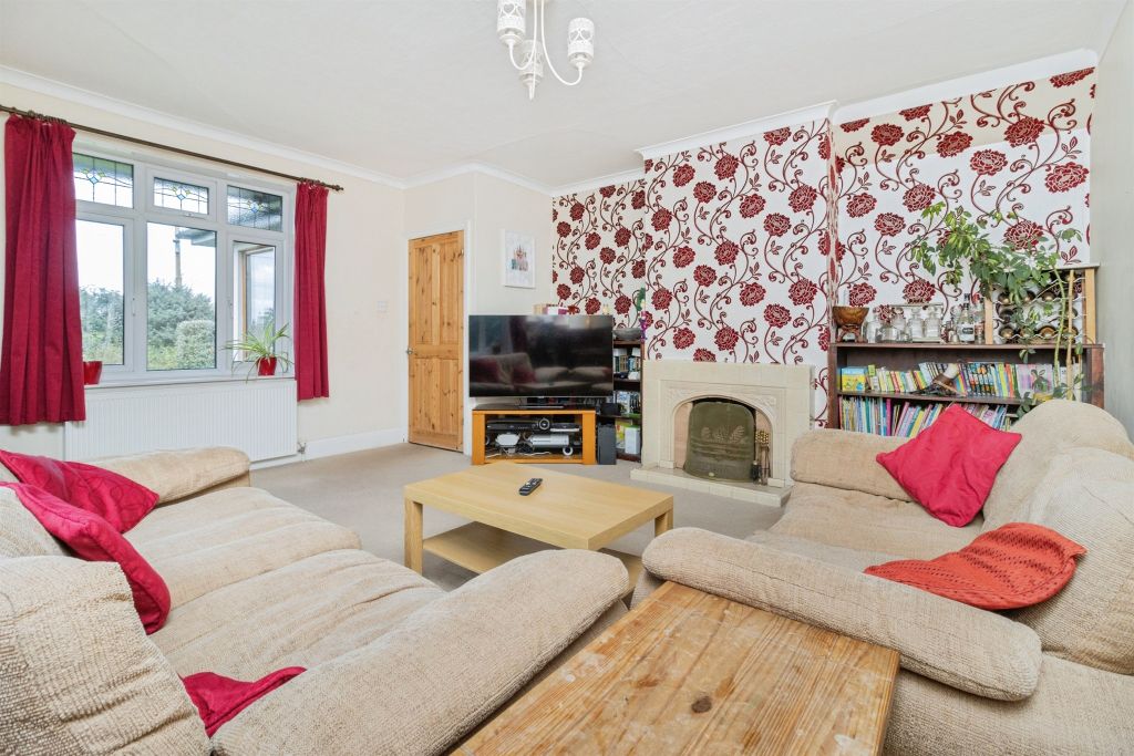 Property photo 2 of 24