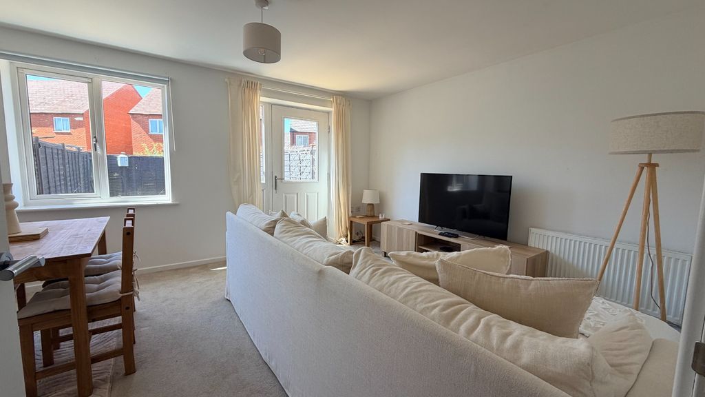 Property photo 3 of 10 4511082