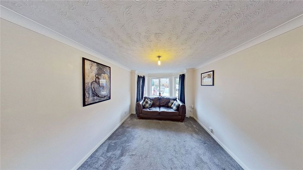 Property photo 2 of 16 Photo 2