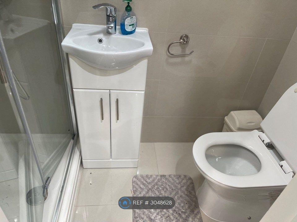 Property photo 3 of 3