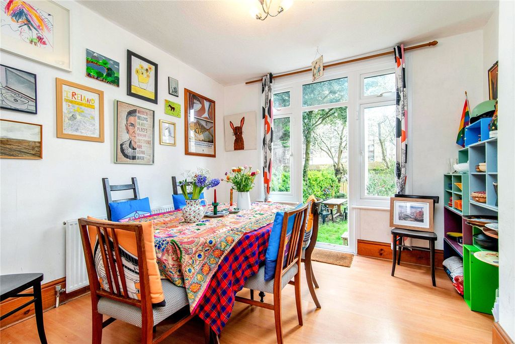 Property photo 2 of 12 Dining Room