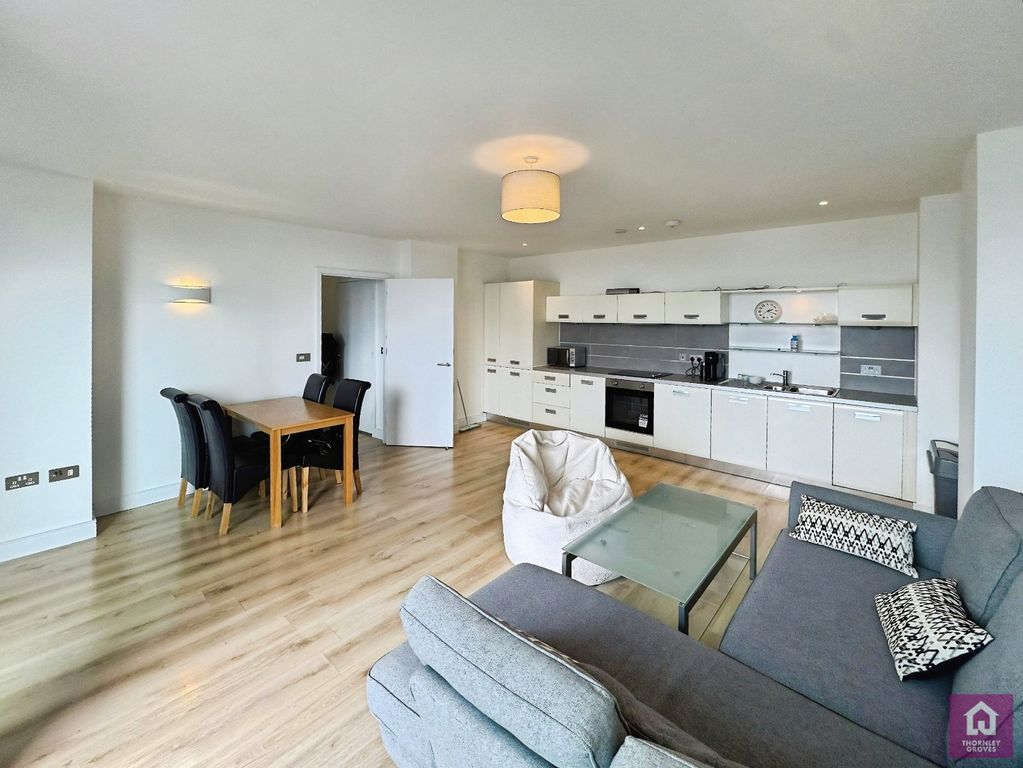 Property photo 2 of 13 Picture No. 23