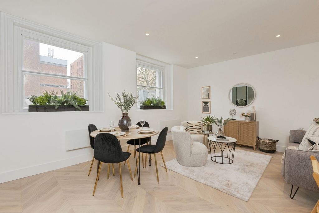 Property photo 3 of 11 Kitchen Living Diner