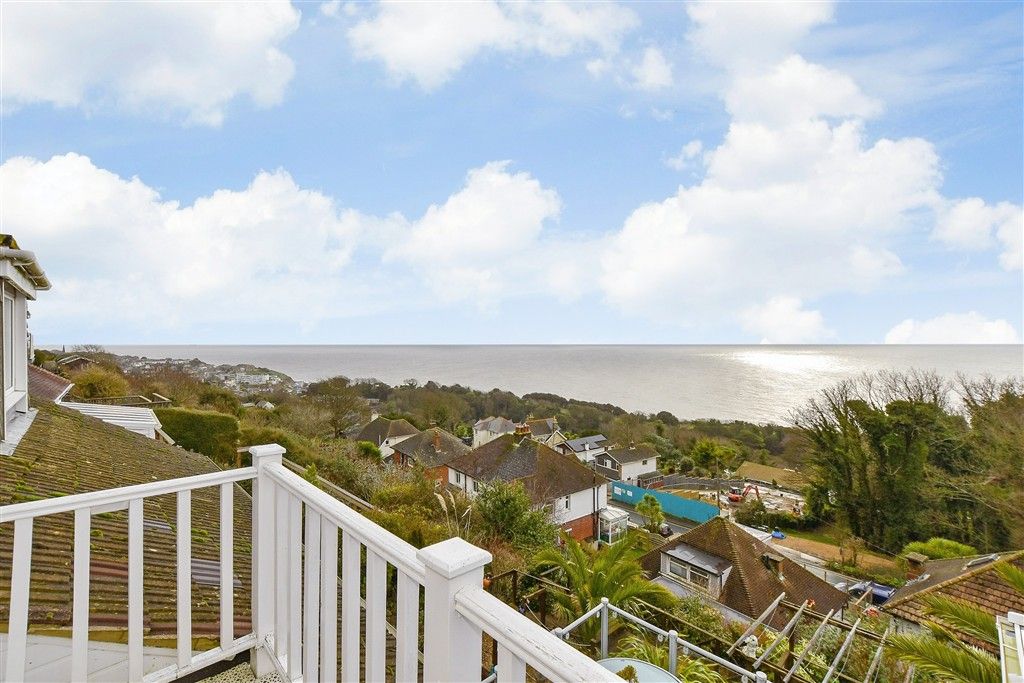 Property photo 2 of 17 Balcony / Terrace