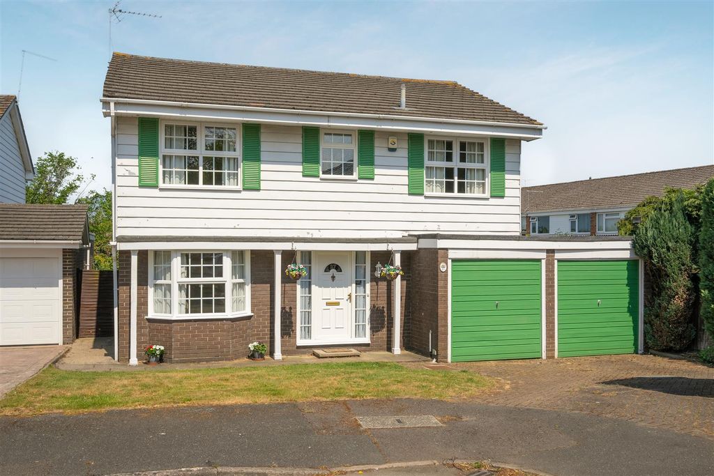 Property photo 1 of 10