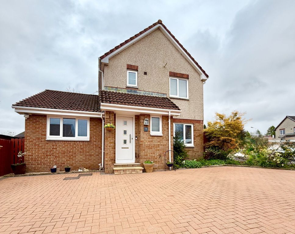 Property photo 1 of 37