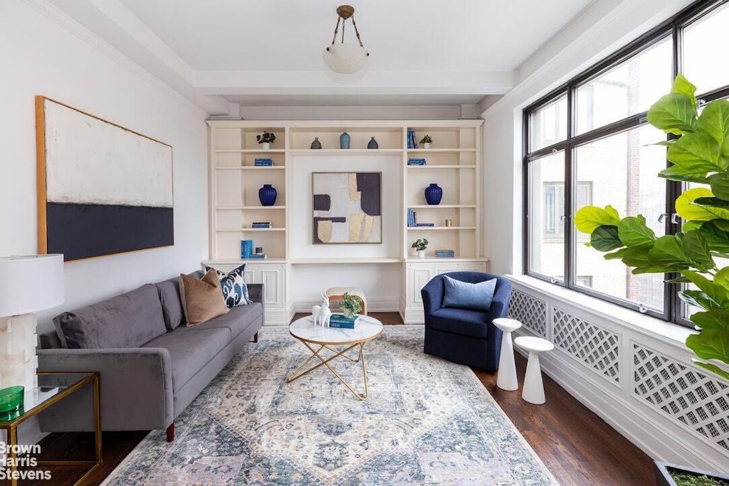 Property photo 3 of 8 <Alttext/>