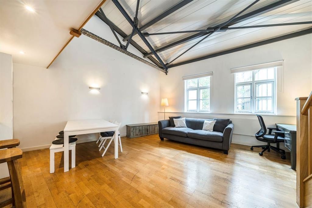Property photo 3 of 9