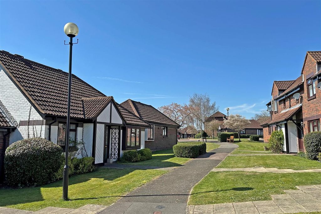 Property photo 1 of 13
