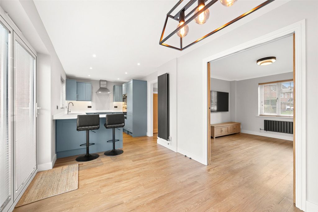 Property photo 3 of 18 Picture No. 15