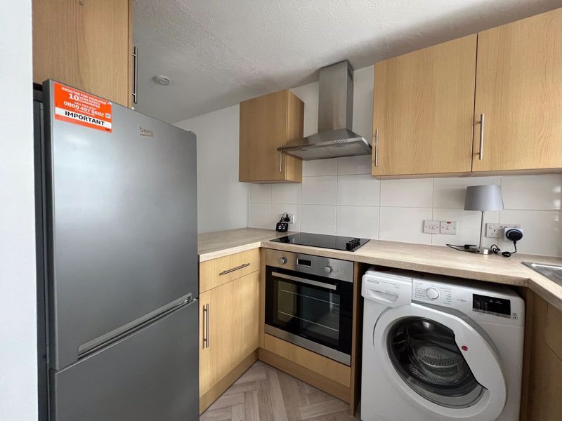 Property photo 2 of 9 Photo 18