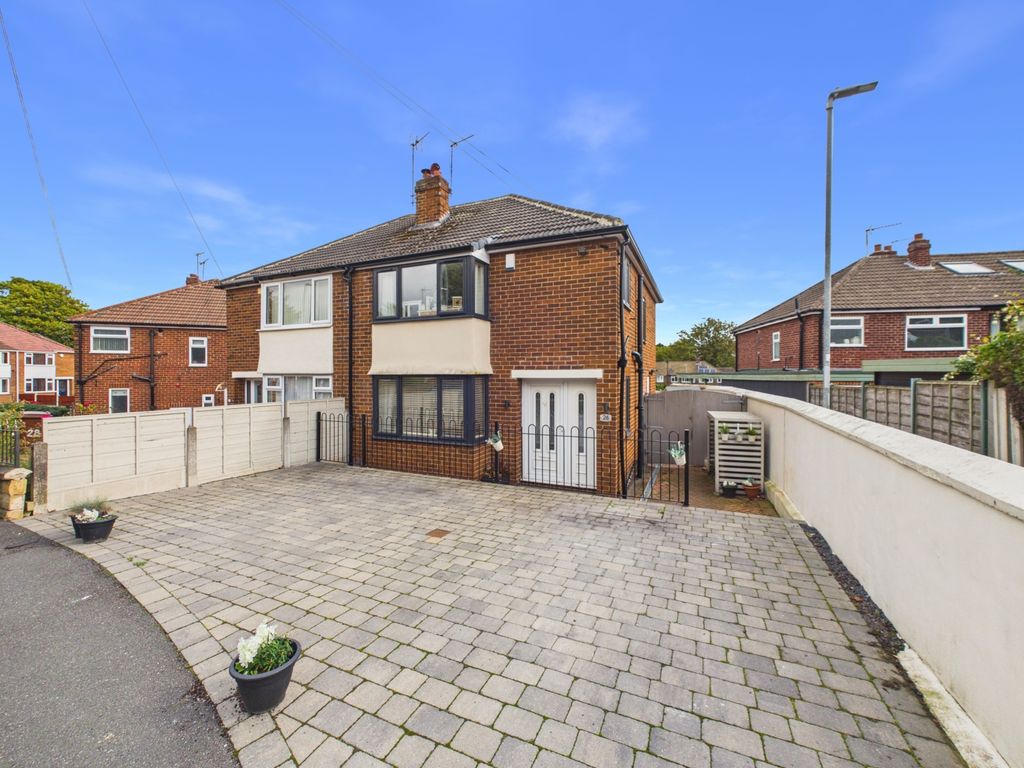 Property photo 1 of 18