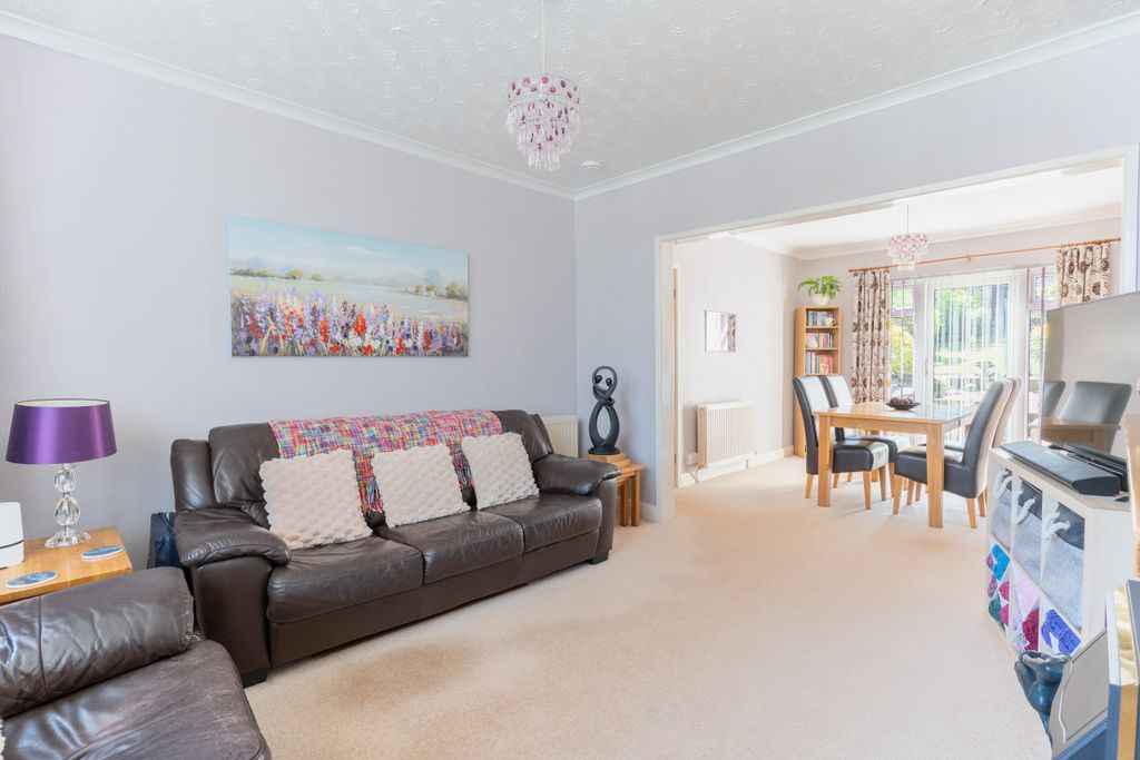 Property photo 2 of 14 2