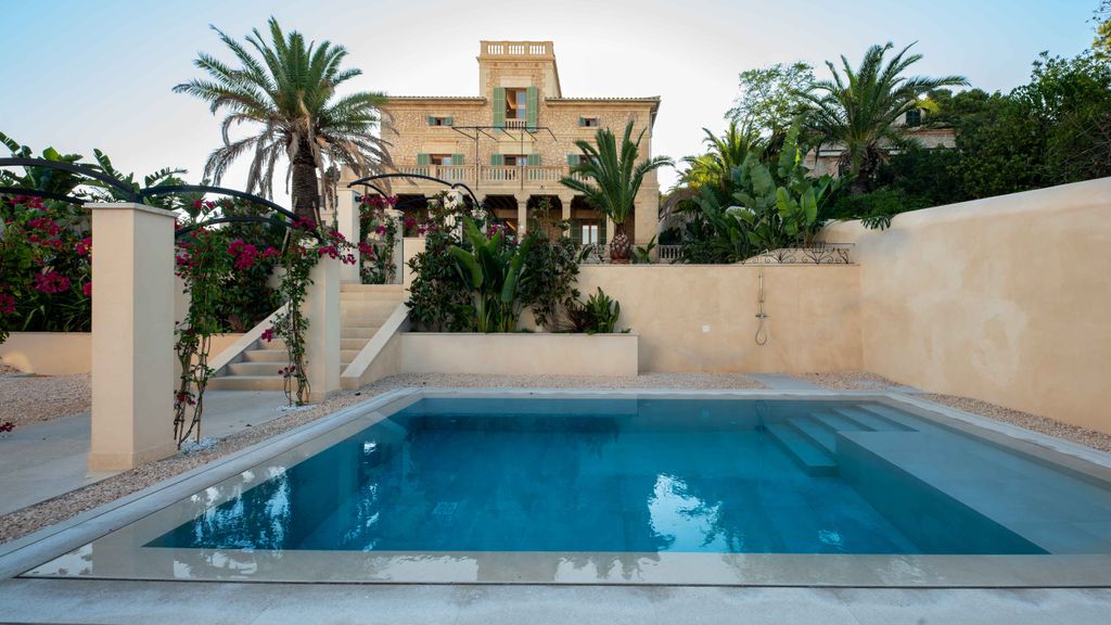 Property photo 2 of 18 04.Jpg