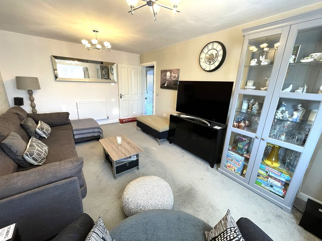 Property photo 3 of 19 Not Specified