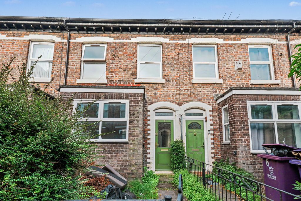 Property photo 1 of 18 8 Lilly Vale, Fairfield, Liverpool, L7 0Hh