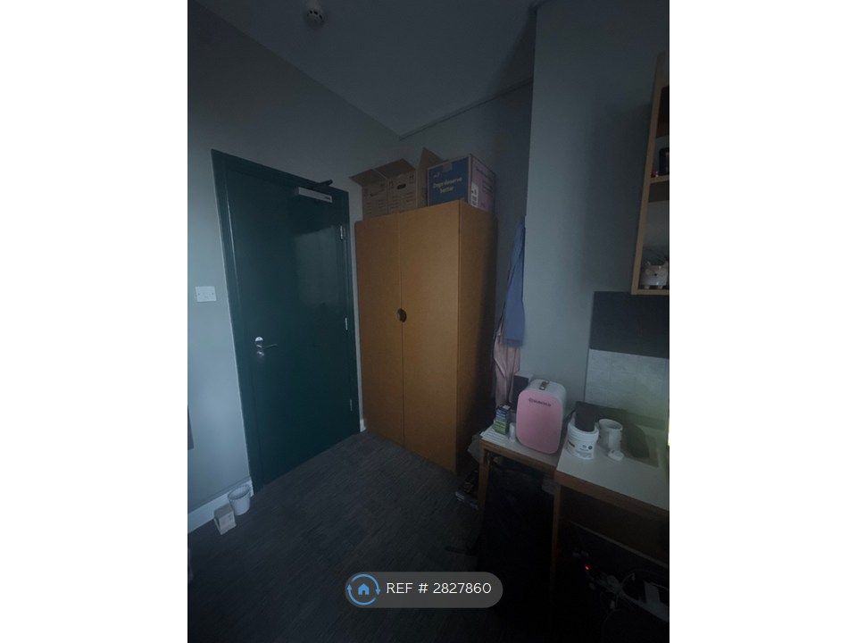 Property photo 3 of 3