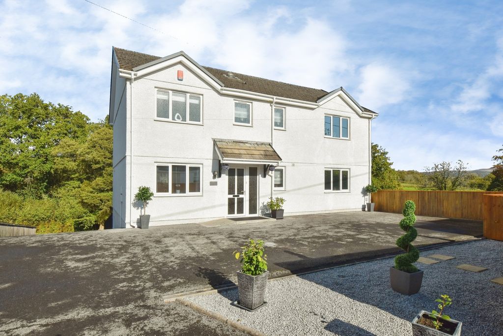 Property photo 1 of 27 Pbox-Img.Jpg