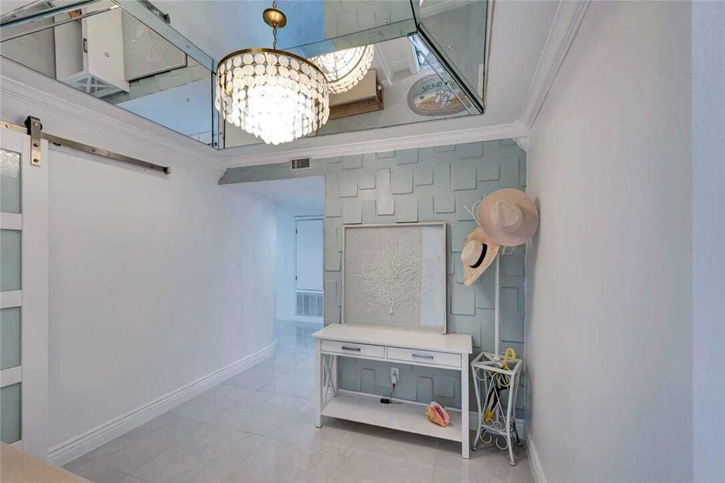 Property photo 3 of 31 <Alttext/>