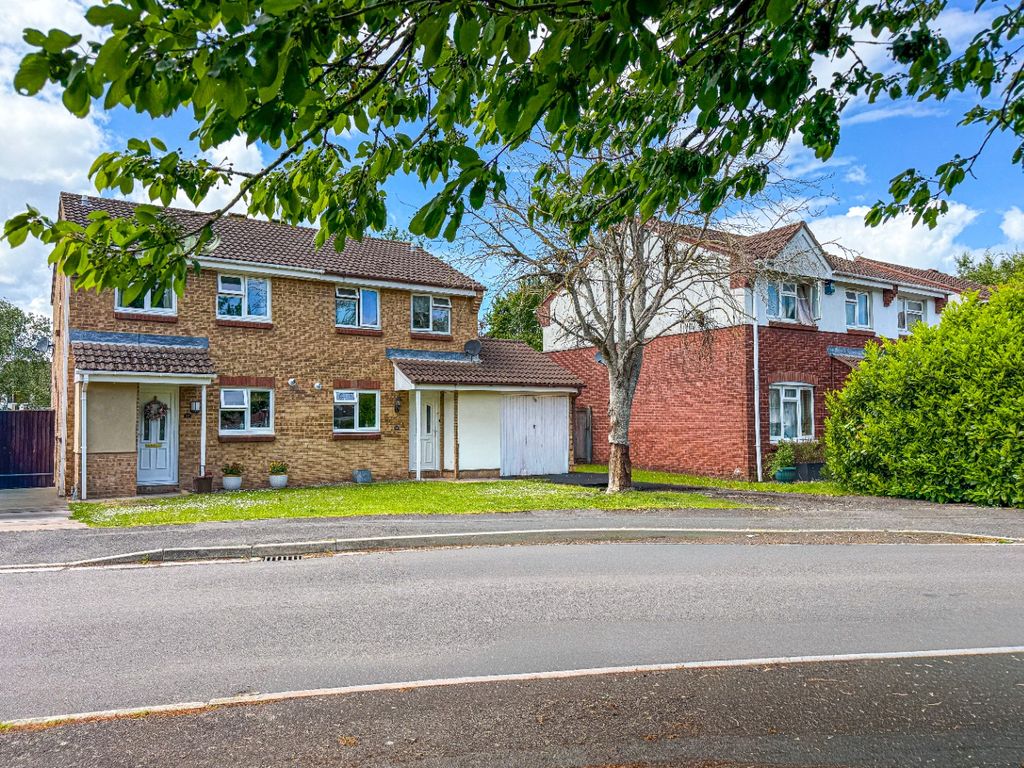 Property photo 1 of 19 5128073