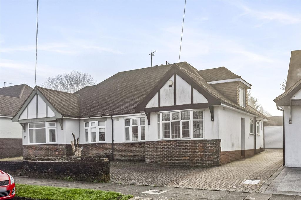 Property photo 1 of 16 Front