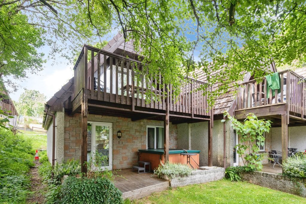 Property photo 2 of 16 Pbox-Img.Jpg