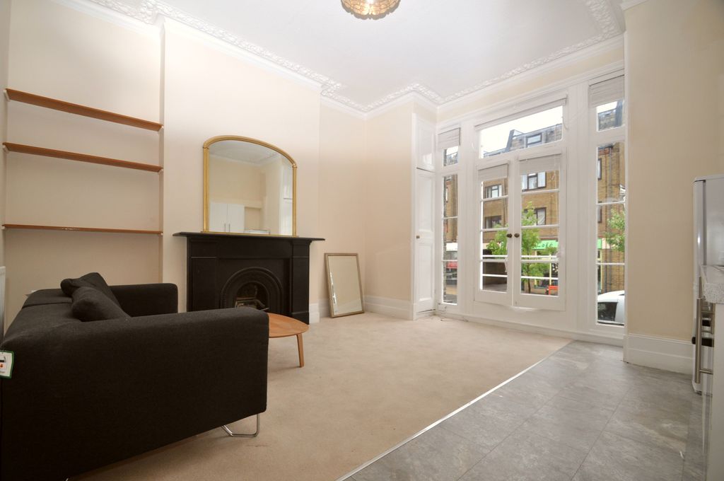 Property photo 1 of 4