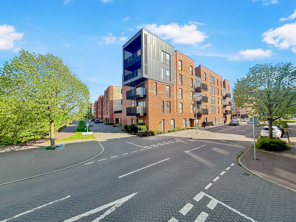 Property photo 1 of 14 Ae0934195Cbf598B2011F7085c4d9B8Fe314c35d
