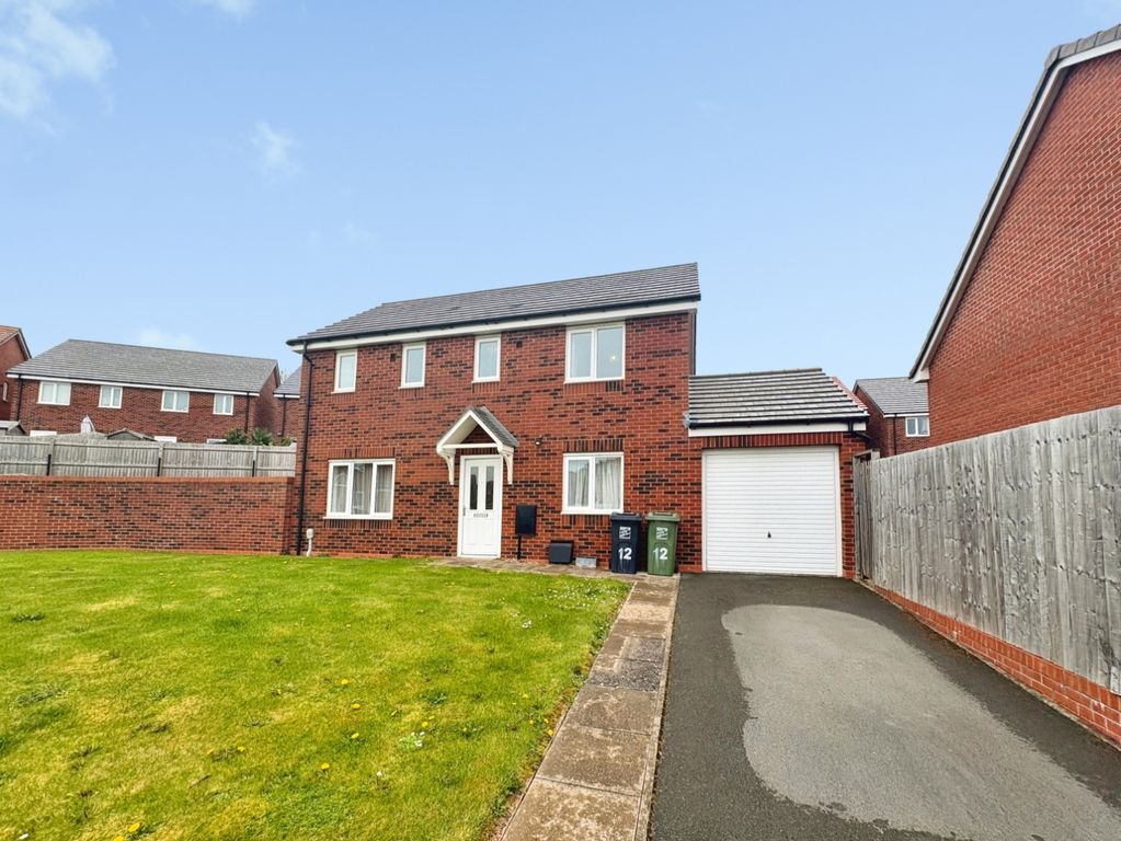 Property photo 1 of 13 Front