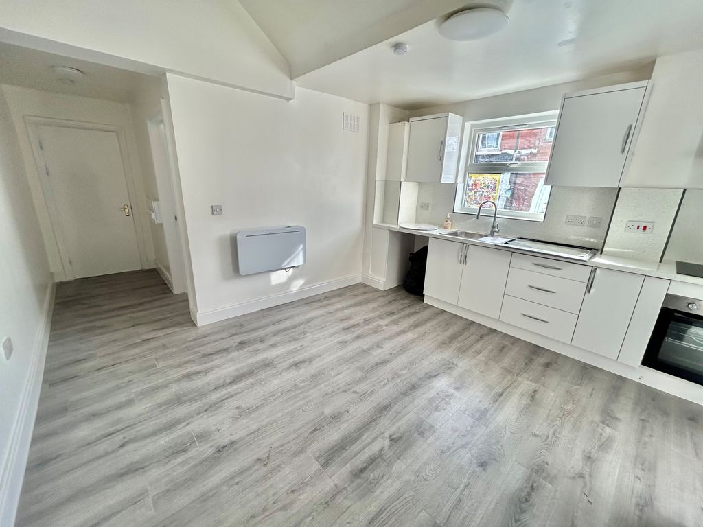 Property photo 3 of 7 Image