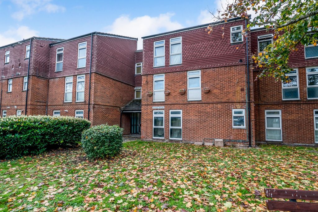 Property photo 1 of 10 A250B358-7Ebf-436B-8