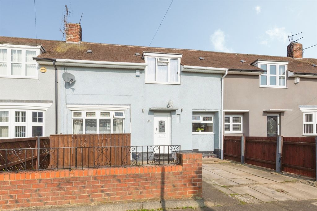 Property photo 1 of 17