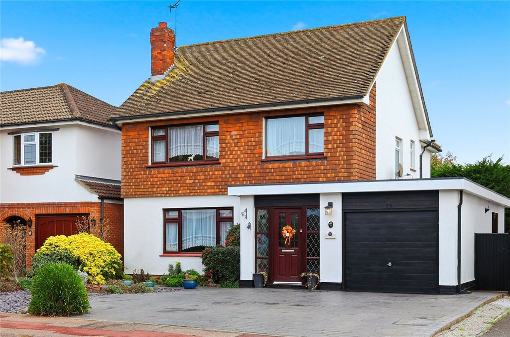 Property photo 1 of 18 Picture No. 02