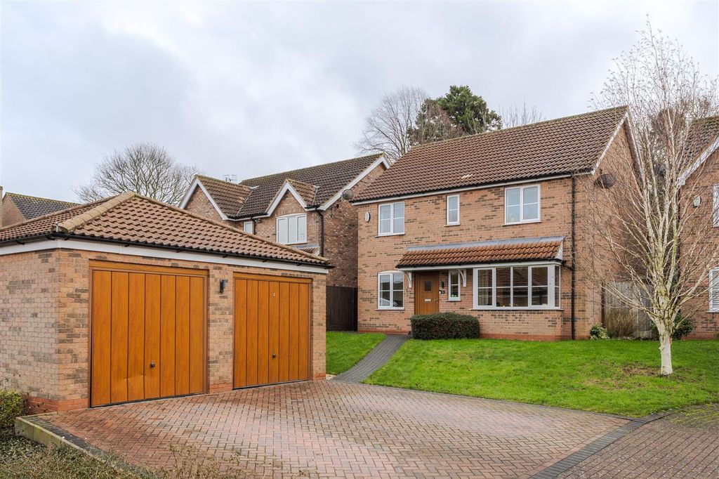 Property photo 1 of 23 Main